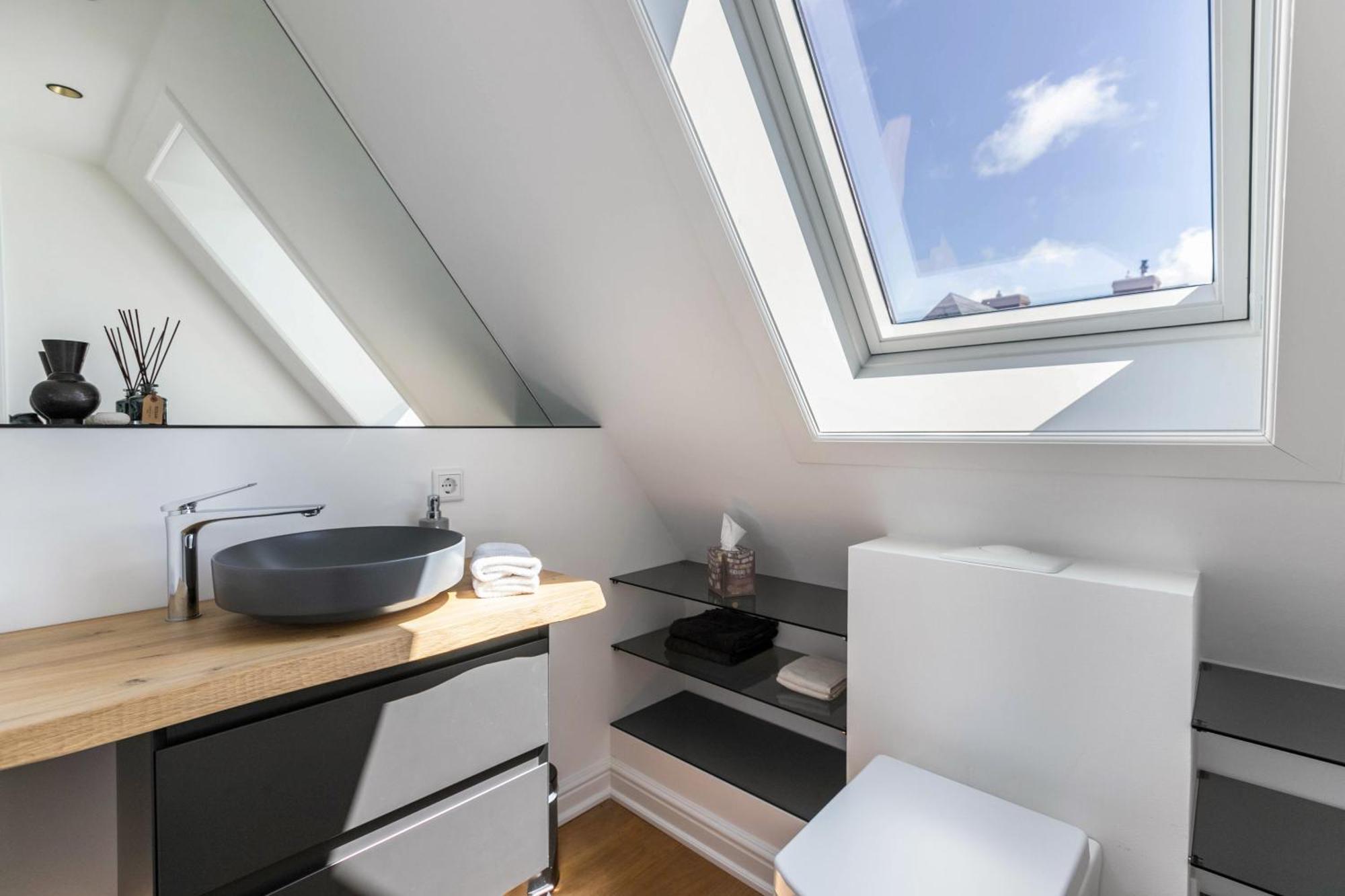 Konstantin Tipkenhues Apartment *